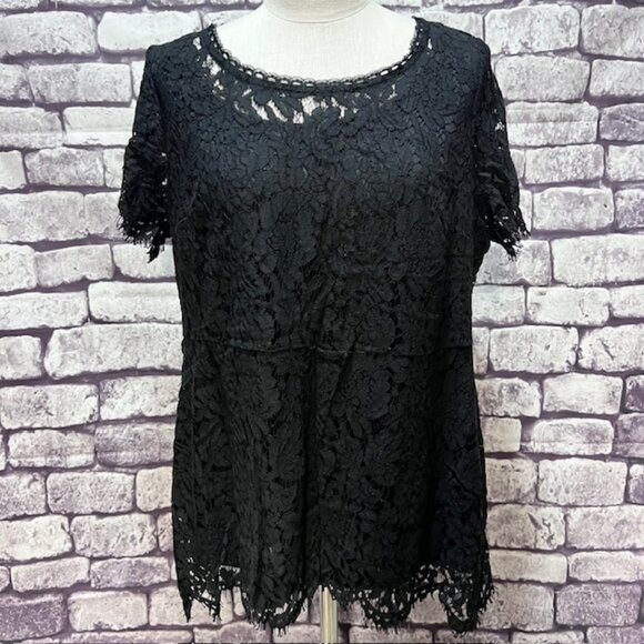 Isaac Mizrahi Black Lace Top Size 1X - Picture 1 of 10